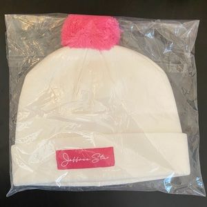 Exclusive Mystery Box Jeffree Star Beanie